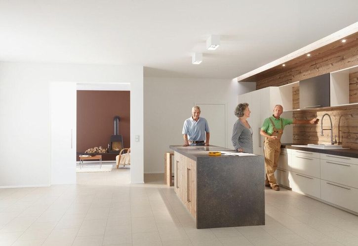 Ein Küchenplaner in einer Küche